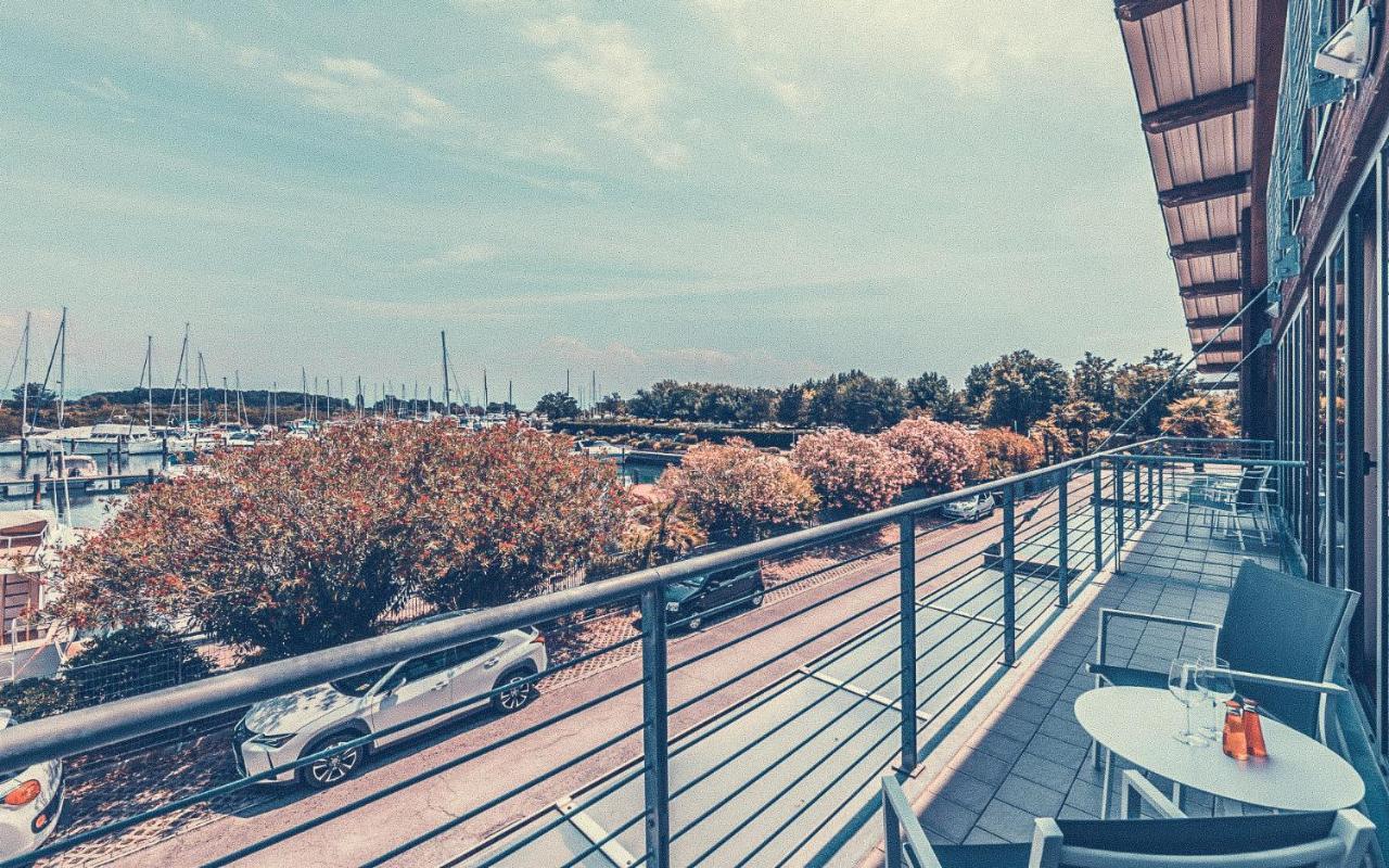 Marina Suites Grado Exterior foto