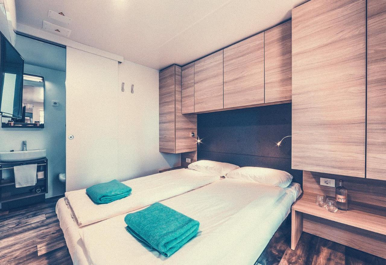 Marina Suites Grado Exterior foto